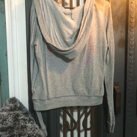 VS Pink hoodie, size small great condition - Picture 4 of 6